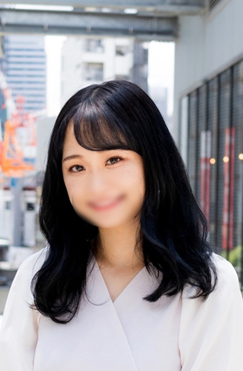 平野 りこ (25)